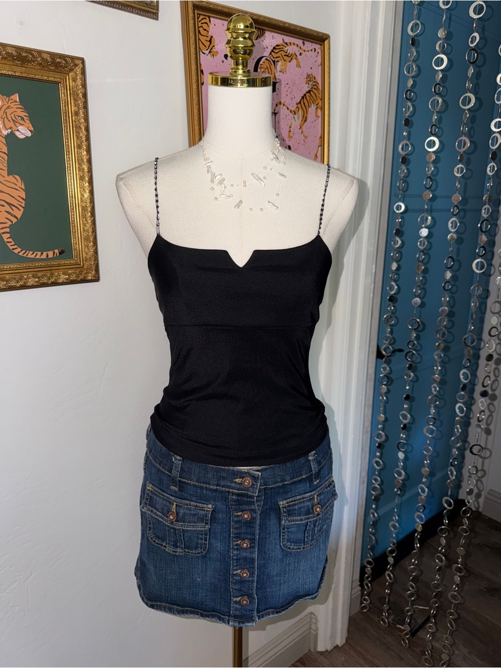 Vintage Y2K Black Spaghetti Strap V-Neck Tank Top